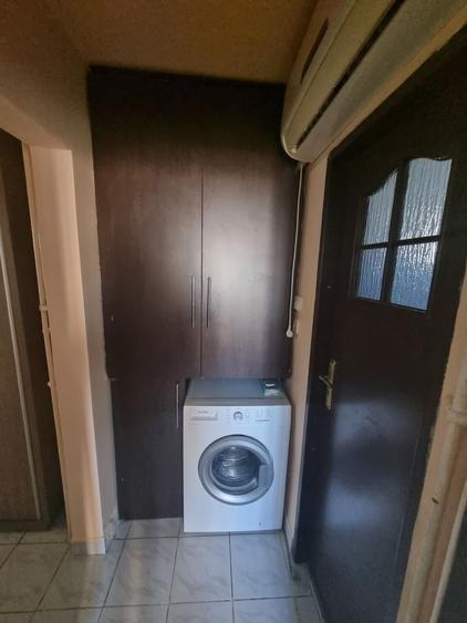Apartament cu 3 camere decomandat, mobilat în Tomis III