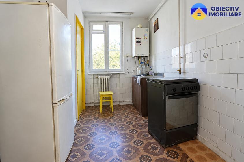 Apartament cu 2 camere decomandat în Mărăței