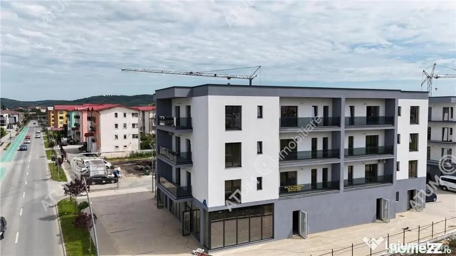 Apartament la cheie cu 2 camere la etajul 2 Pictor Brana Sel - 3