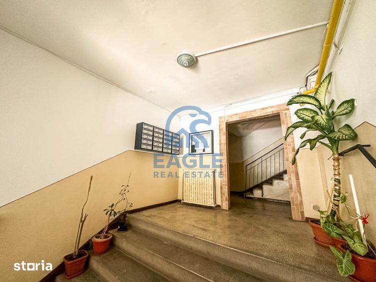 Comision 0% - Inel 2 Apartament 2 Camere decomandat incadrat cu balcon - 1