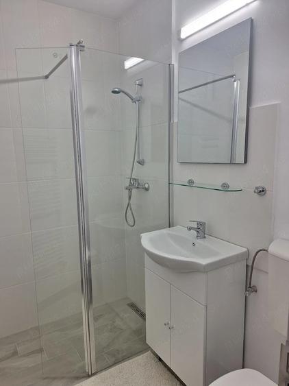 Apartament cu 2 camere semidecomandat în Exterior Vest