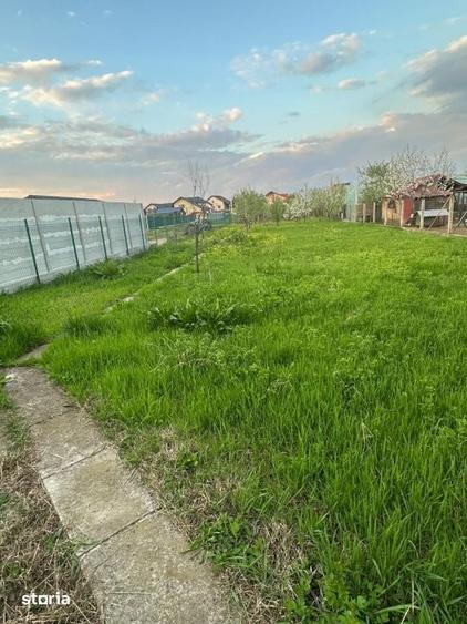 Casă cu 4 camere cu Teren 1105 Mp în Târgșoru Vechi