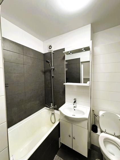 Apartament cu 2 camere nedecomandat în Tătărași