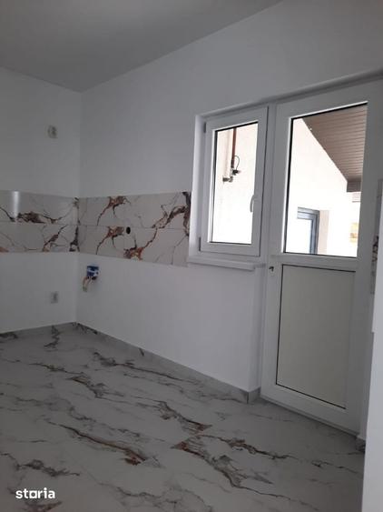 FARA COMISIOANE casa 5 camere P+1+pod incalzire pardoseala terasa beci - 13