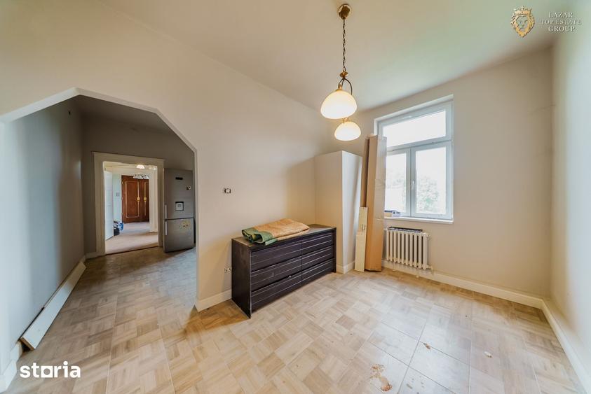Apartament cu 4 camere decomandat în Ultracentral