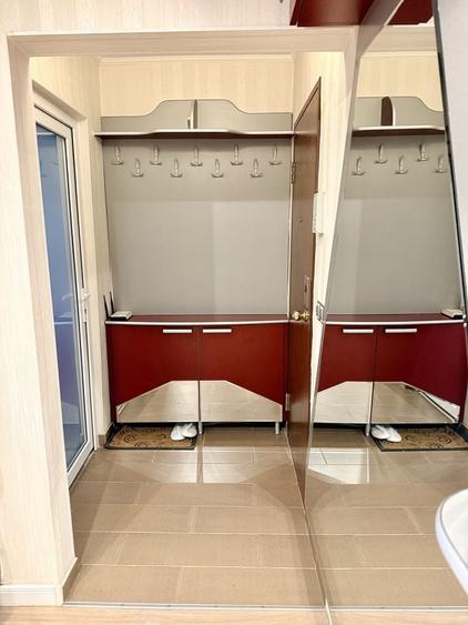 Apartament cu 3 camere semidecomandat în Iosia