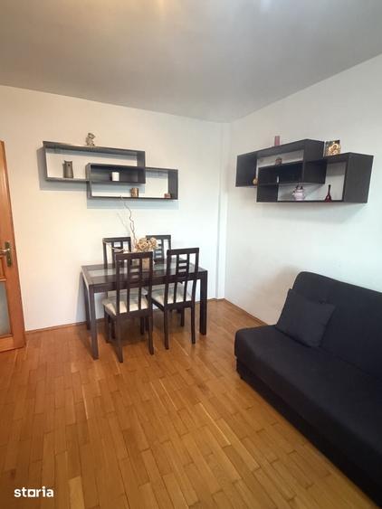 Apartament cu 3 camere în George Enescu