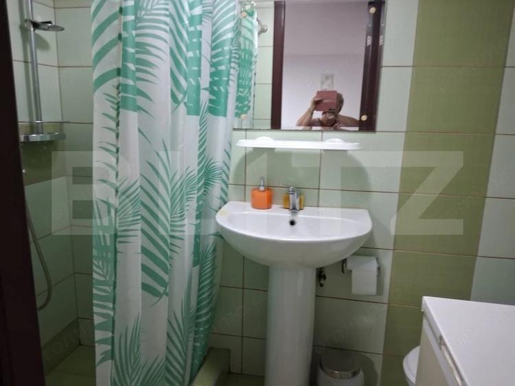 Garsonieră decomandată în Borhanci