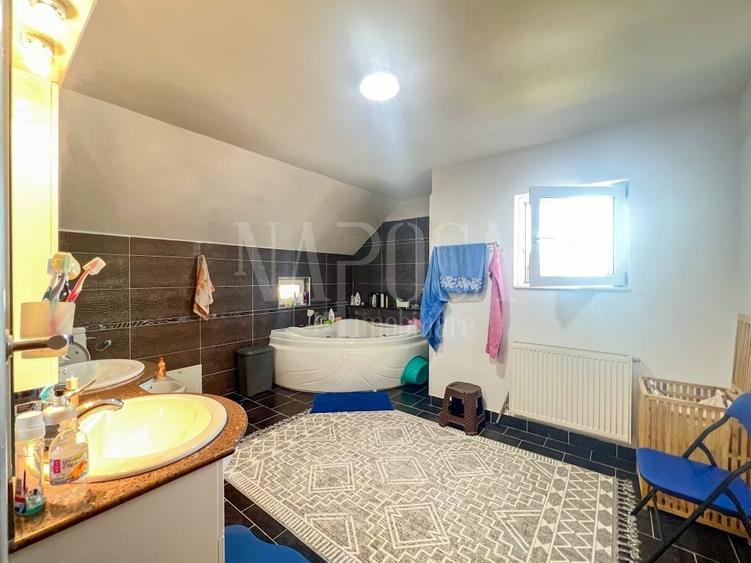 Casă individuală cu 4 camere cu Canalizare în Făget