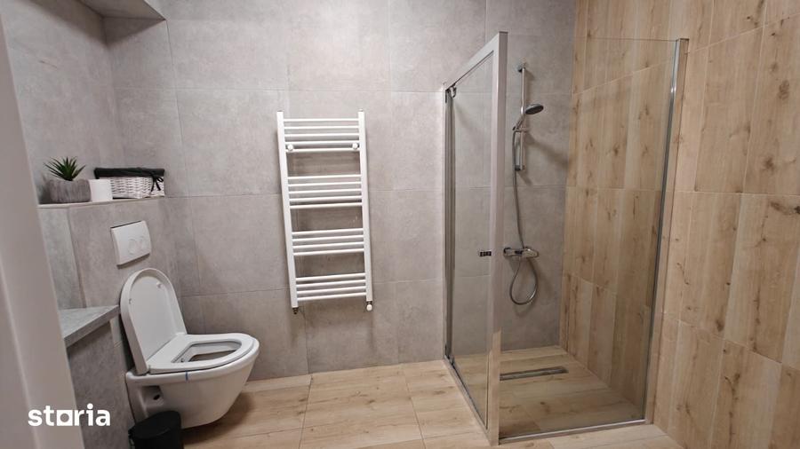Spațiu comercial, de 220 mp, în Europa