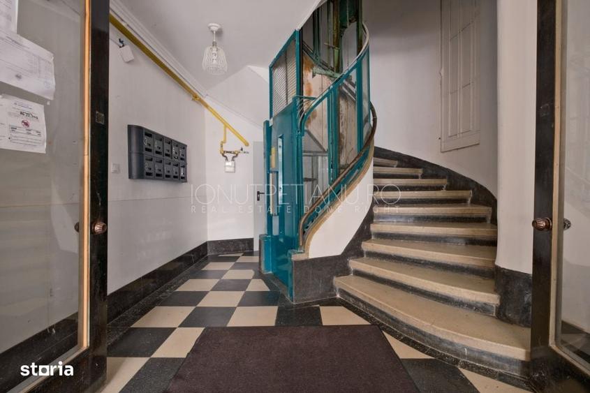 Apartament cu 4 camere decomandat în Armeneasca