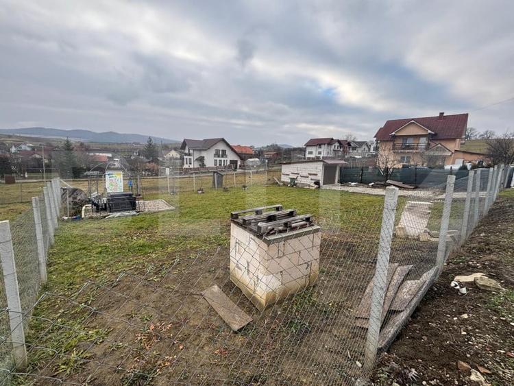 Teren Construcții intravilan de 500 mp, în Sud