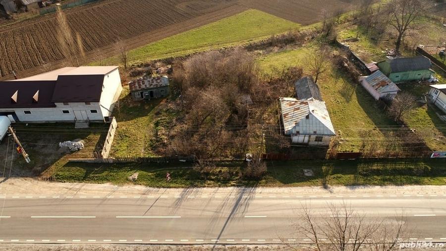 Casă cu Teren 1806 Mp în Vadu Moldovei