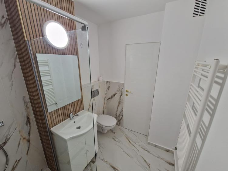 Apartament cu 2 camere decomandat în Mărăști