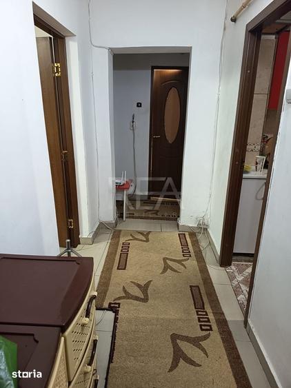 Apartament cu 3 camere, mobilat în Micro 11