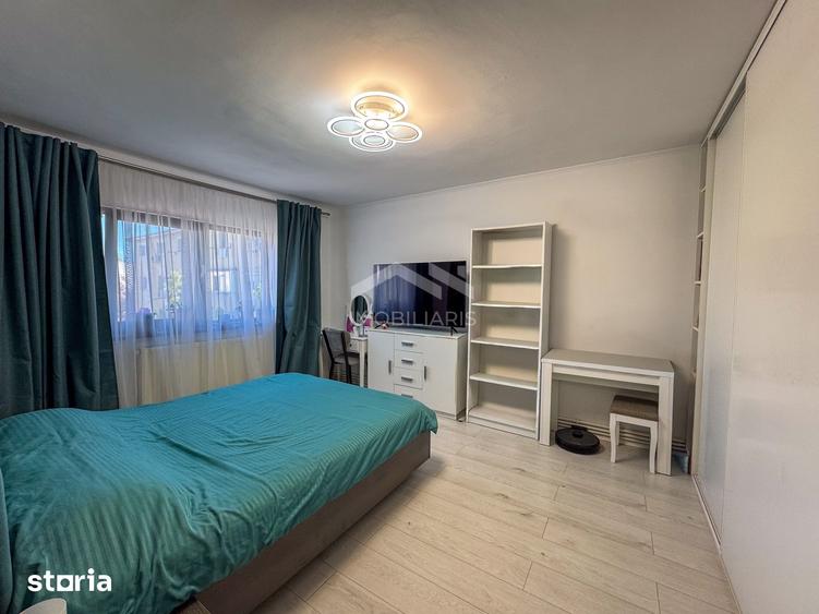 Apartament cu 3 camere decomandat, mobilat în Sud