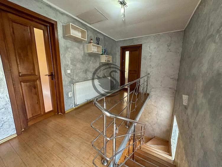 Casă cu 4 camere cu Teren 238 Mp în Românești