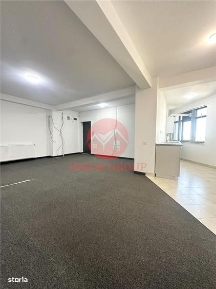 Spațiu comercial, de 70 mp, în Brotăcei