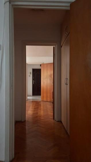 Apartament cu 2 camere semidecomandat în Bucureștii Noi