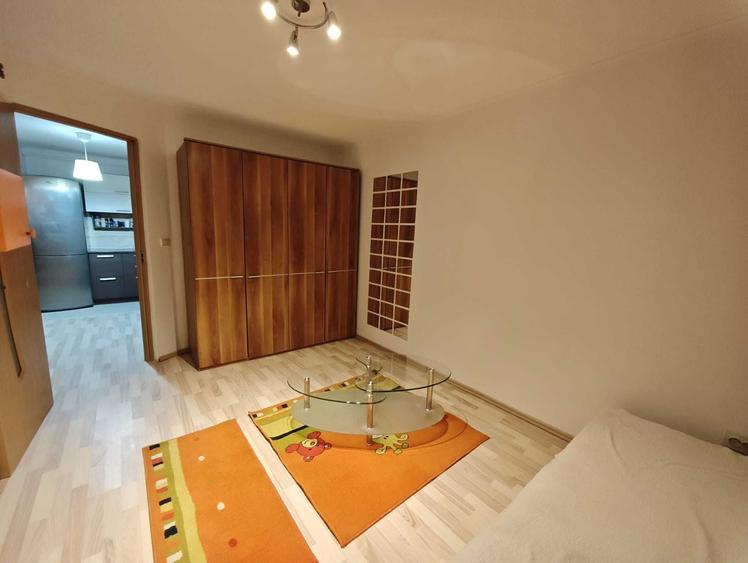 Apartament cu 2 camere decomandat în Florești