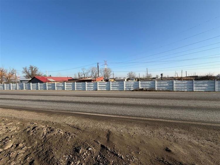 Teren Construcții extravilan de 11756 mp, în Vest