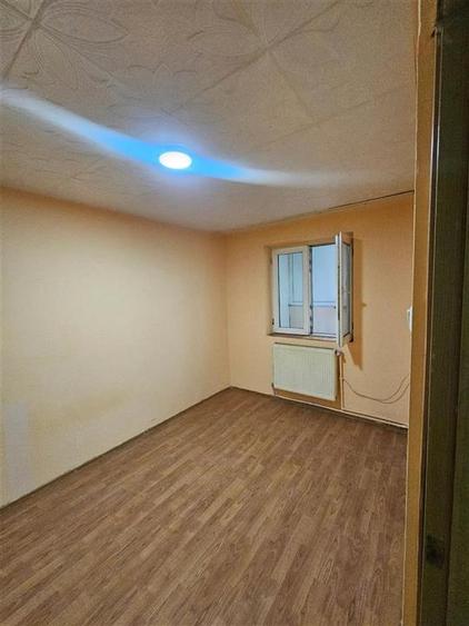 Apartament cu 2 camere circular în Berceni