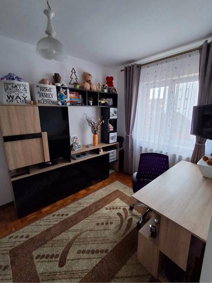 Apartament cu 2 camere nedecomandat în Exterior Vest