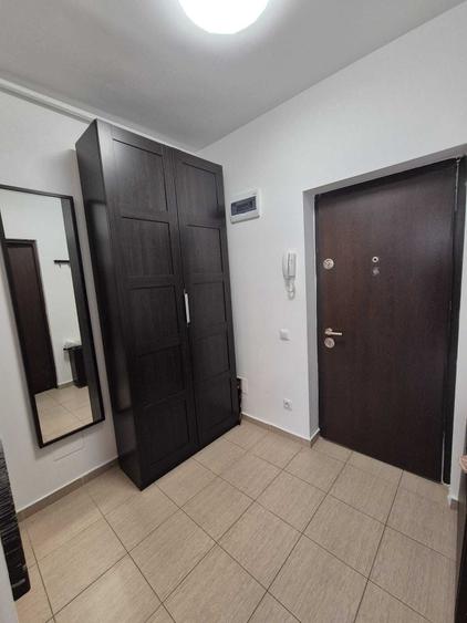 Garsonieră decomandată în Central