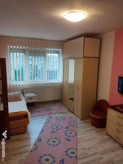 Apartament cu 2 camere semidecomandat în Mărăști