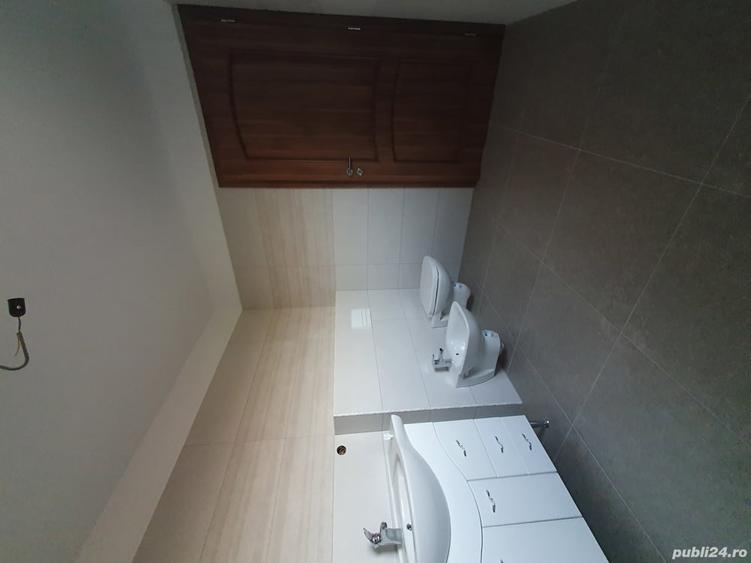 Spațiu comercial, de 450 mp, în Central