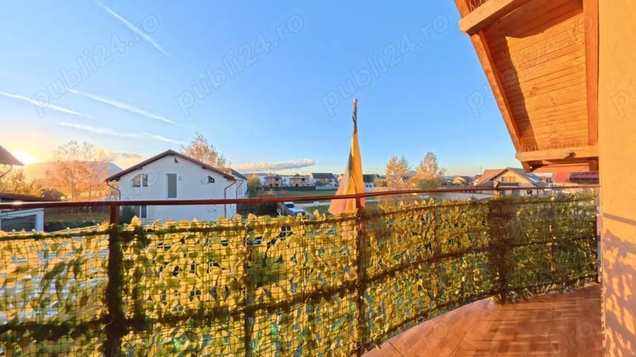 Casă cu 4 camere cu Teren 486 Mp în Central