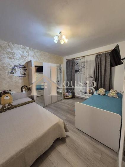 Apartament cu 2 camere semidecomandat, mobilat în Girocului