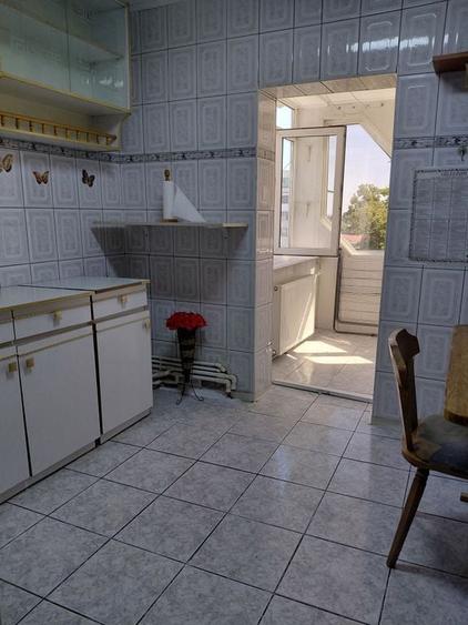 Apartament cu 2 camere decomandat în Est