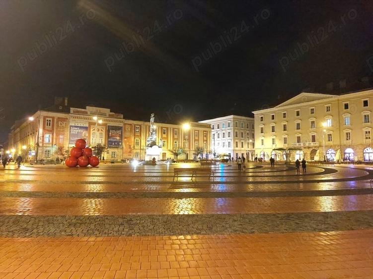 Casă cu Teren 200 Mp în Central