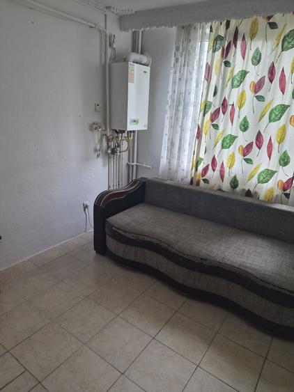 Inchiriez apartament micro19 - 1