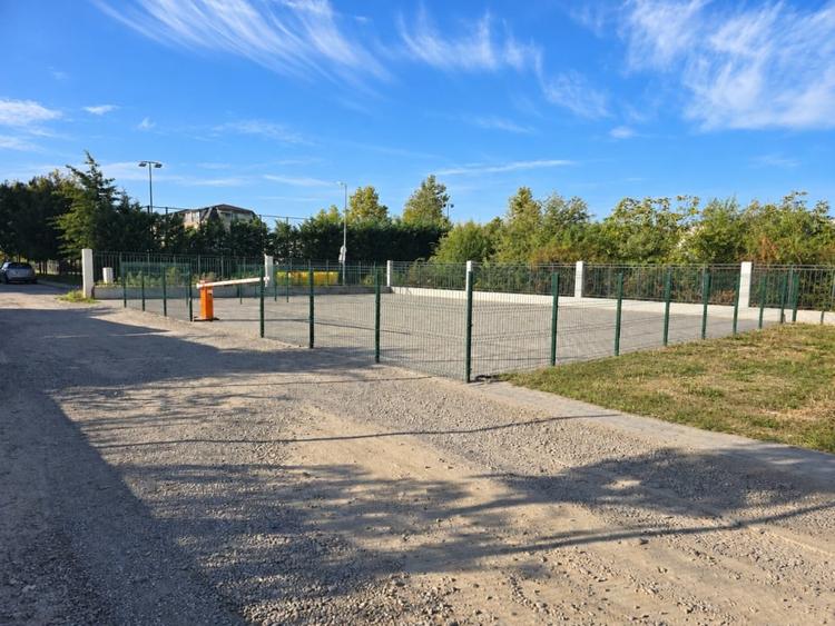Teren construcție, în Otopeni