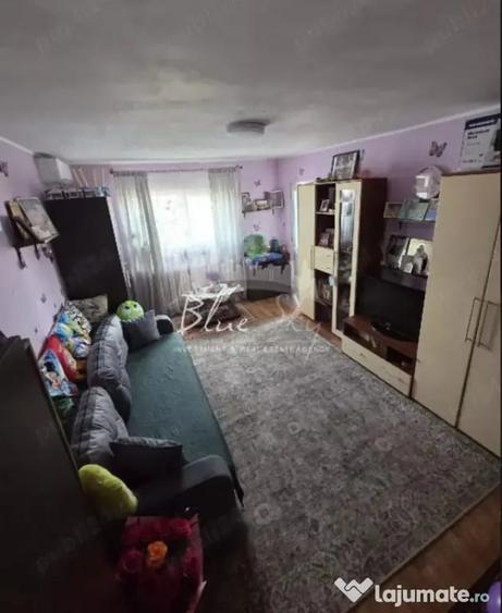 Apartament cu 2 camere decomandat în Dacia