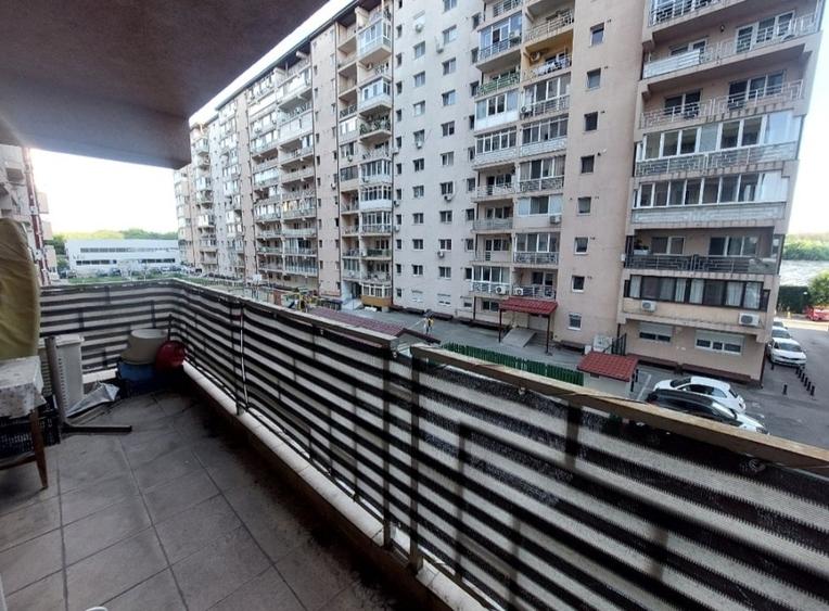 Apartament cu 2 camere nedecomandat în Vitan-Bârzești