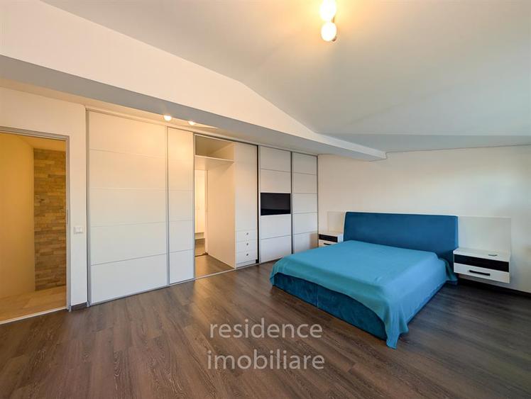 Duplex cu 4 camere cu Teren 30 Mp în Gheorgheni
