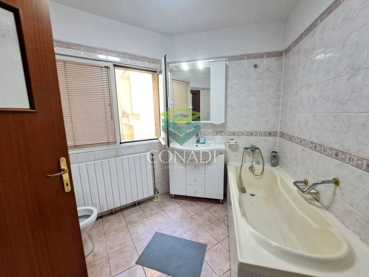 Apartament cu 4 camere semidecomandat, mobilat în Televiziune