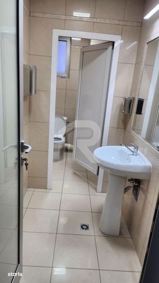 Spațiu comercial, de 1,139 mp, în Dămăroaia