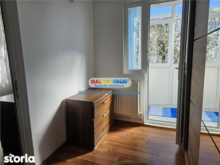 Apartament cu 2 camere nedecomandat în Micro 5