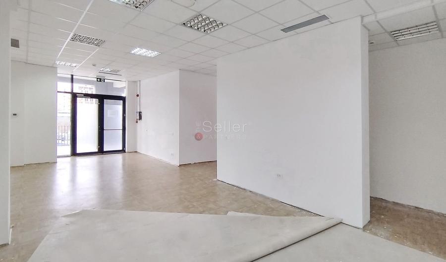 Spațiu comercial, de 134 mp, în Noua