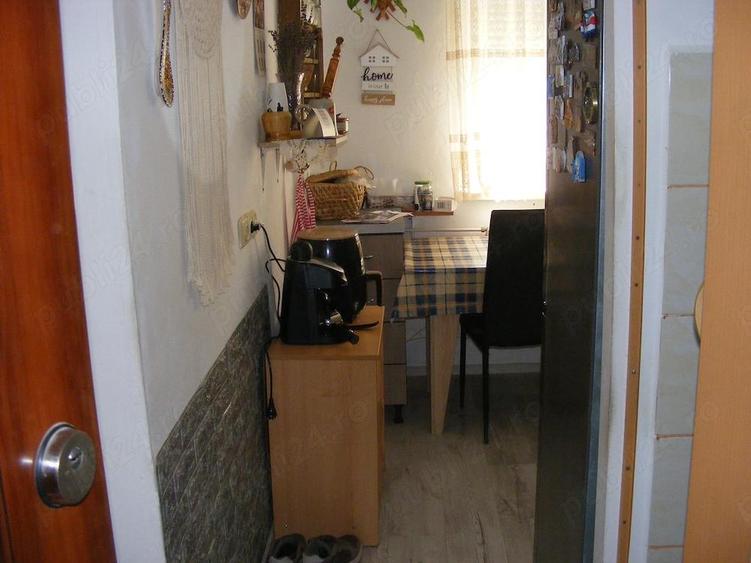 Garsonieră decomandată în Rogerius