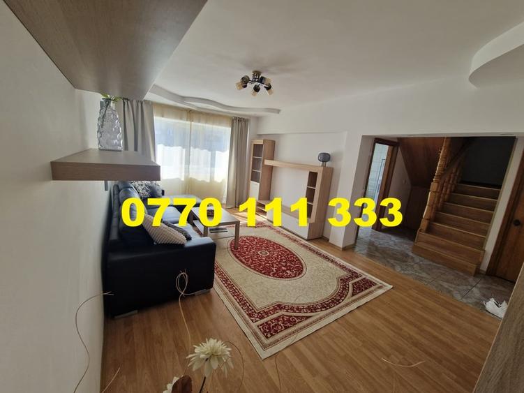 Apartament cu 3 camere decomandat în Călărași