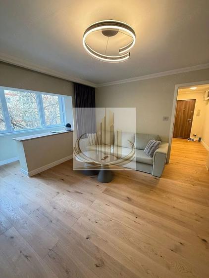Apartament cu 2 camere decomandat, mobilat în Olimpia-Stadion