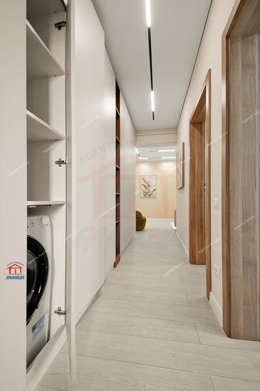 Apartament cu 3 camere decomandat, mobilat în