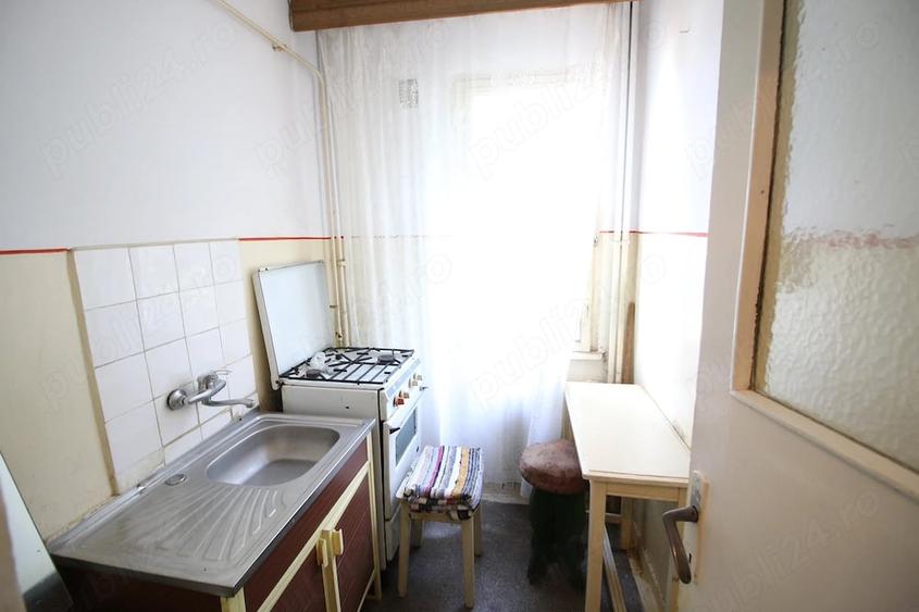 Apartament cu 2 camere semidecomandat în Micro 19