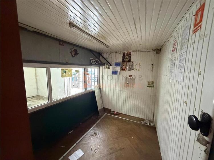 Spațiu comercial, de 60 mp, în 1 Decembrie