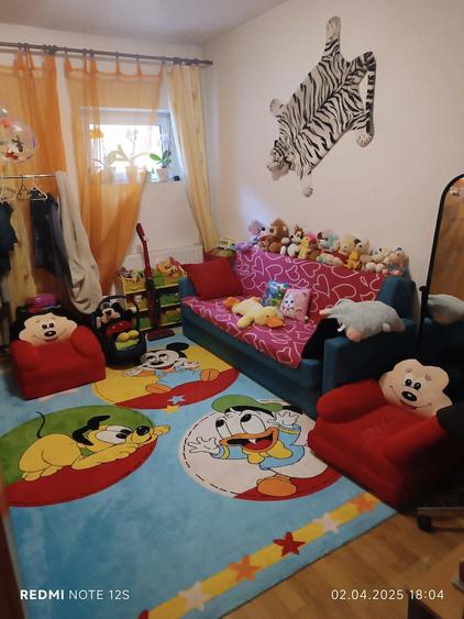 Apartament cu 3 camere decomandat în Aradul Nou